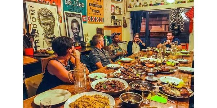 INSOLITE Dinner à Yeoville