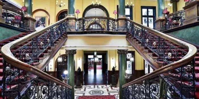 NOUVEAU Trésors architecturaux : The Rand Club !