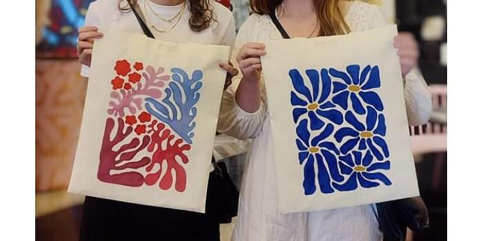 NOUVEAU : Artisanat Tote bag painting workshop